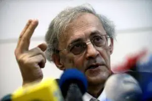Preşedintele Colegiului Medicilor din România vrea ca UE să compenseze cheltuielile cu studiile medicilor migranţi