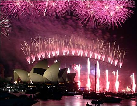 Ţările din Oceania, primele care au sărbătorit sosirea anului 2013