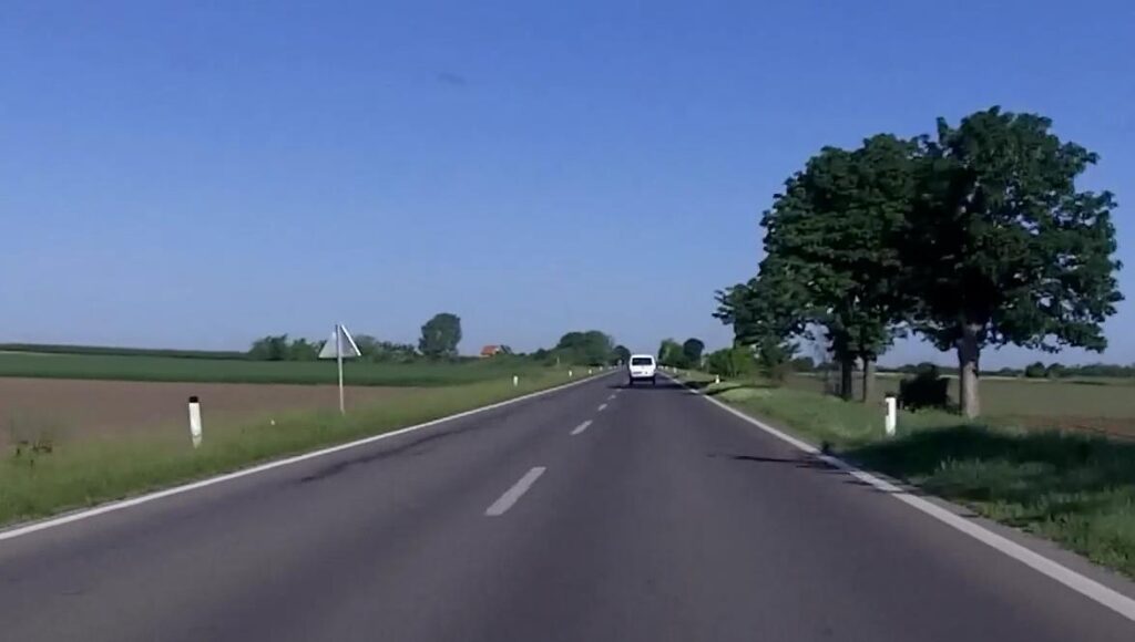 VIDEO: Cum ar trebui să arate porţiunea românească din autostrada care ne va lega de Occident