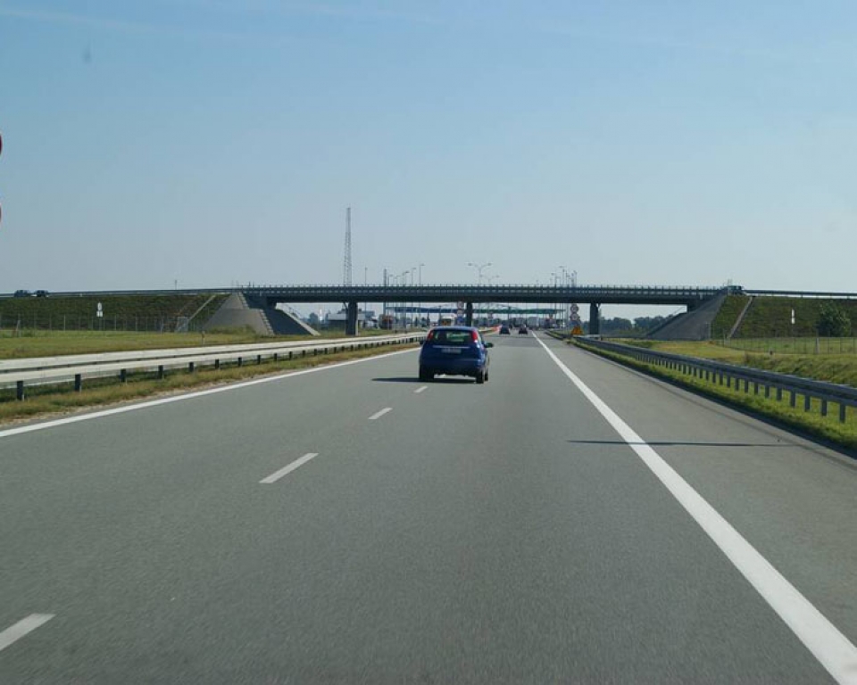 Autostrada Timişoara-Arad este închisă pentru deszăpezire până la ora 21.00