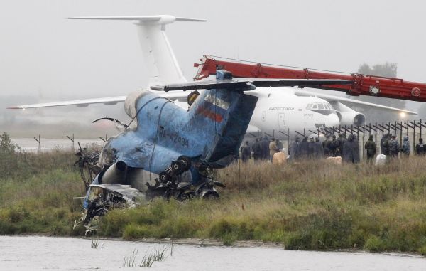 Repercusiunile accidentului aviatic: Medvedev cere închiderea companiilor puţin fiabile