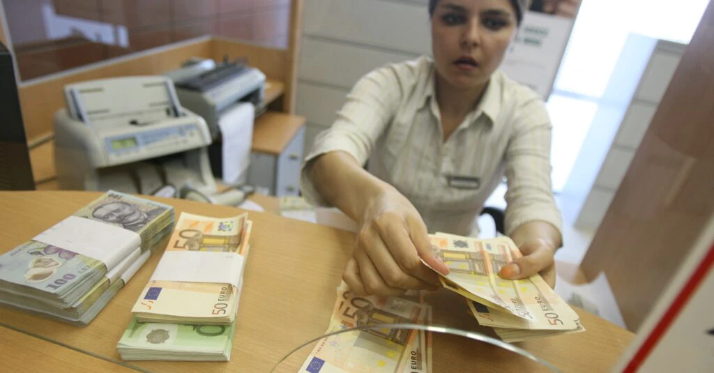 Avram, BNR: „Creditarea companiilor de către sectorul bancar a crescut la 100 mld. lei trimestrial”