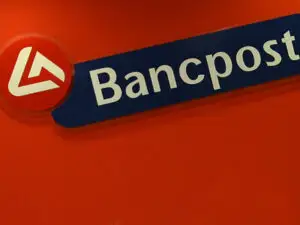 Bancpost nu exclude o creştere economică negativă şi în 2011