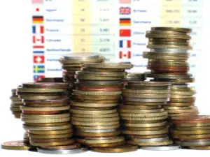 Lumea a produs în 2011 bunuri şi servicii de 70 trilioane dolari: Cum a evoluat PIB-ul global