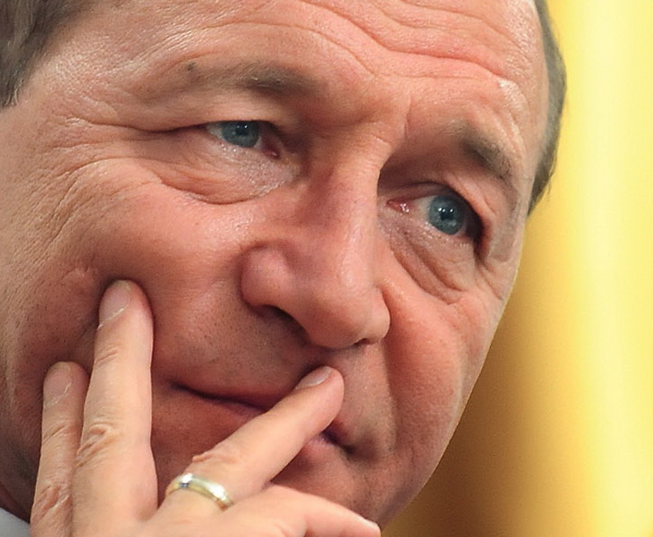 Băsescu: „România este suspectată că nu poate organiza alegeri libere”