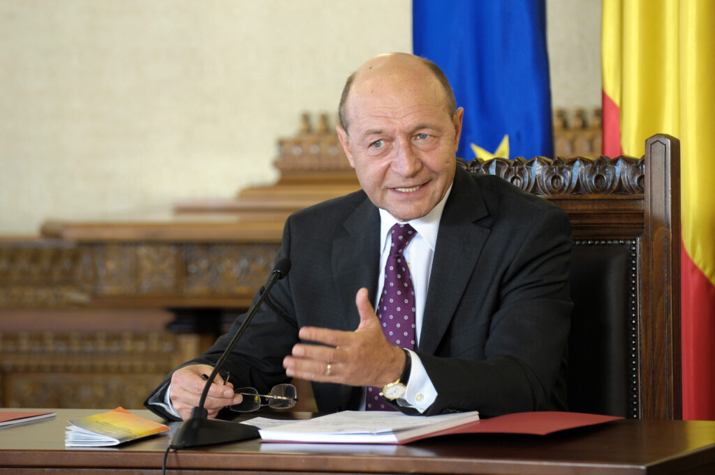 Curtea Constituțională respinge „Constituția lui Băsescu”
