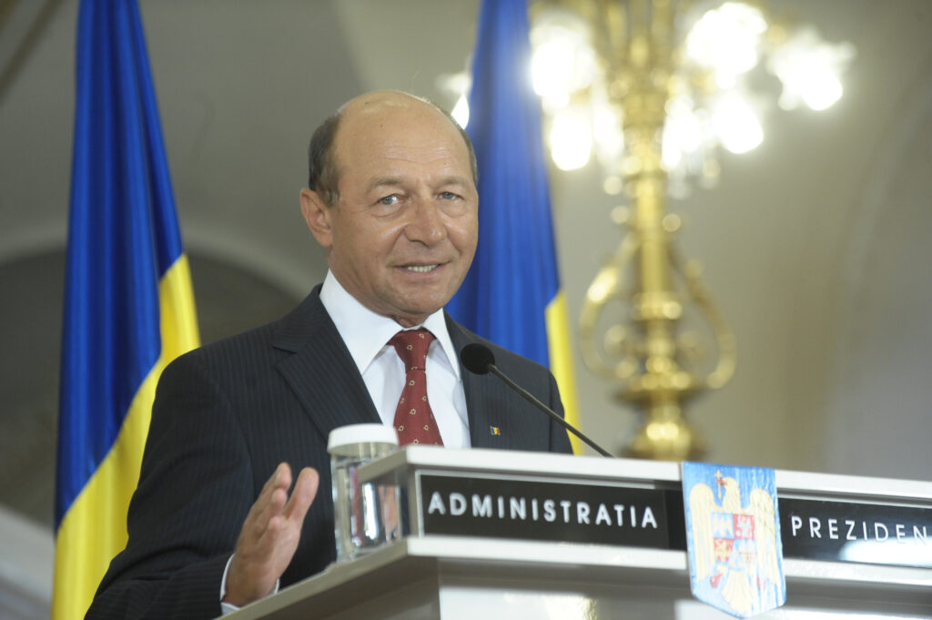 Traian Băsescu: România nu poate plăti la nesfârşit indeciziile liderilor europeni din zona euro