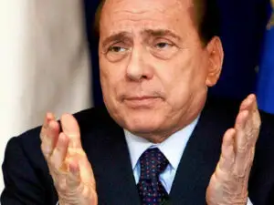 Silvio Berlusconi condamnat la patru ani de închisoare