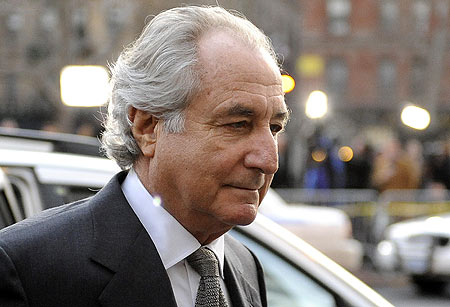 Află cine îl va întruchipa pe ecran pe escrocul secolului, Bernard Madoff