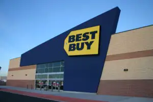 Era dominanței retailului mare a ajuns la sfârșit