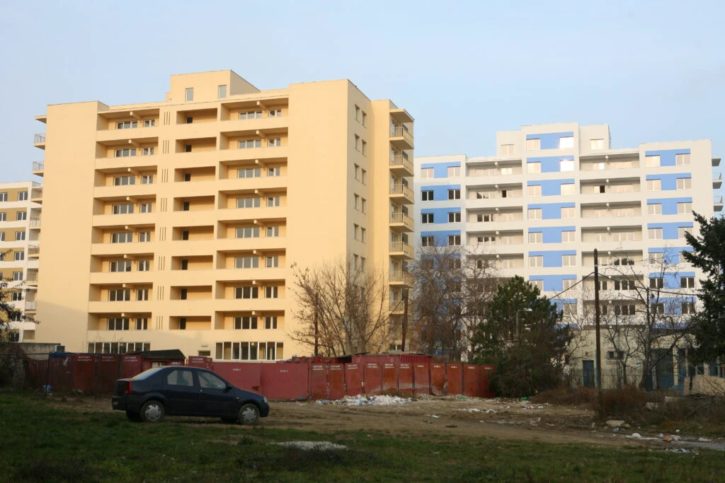 JLL: Apartamentele noi au suprafeţe prea mari ca să corespundă unei familii cu venituri medii