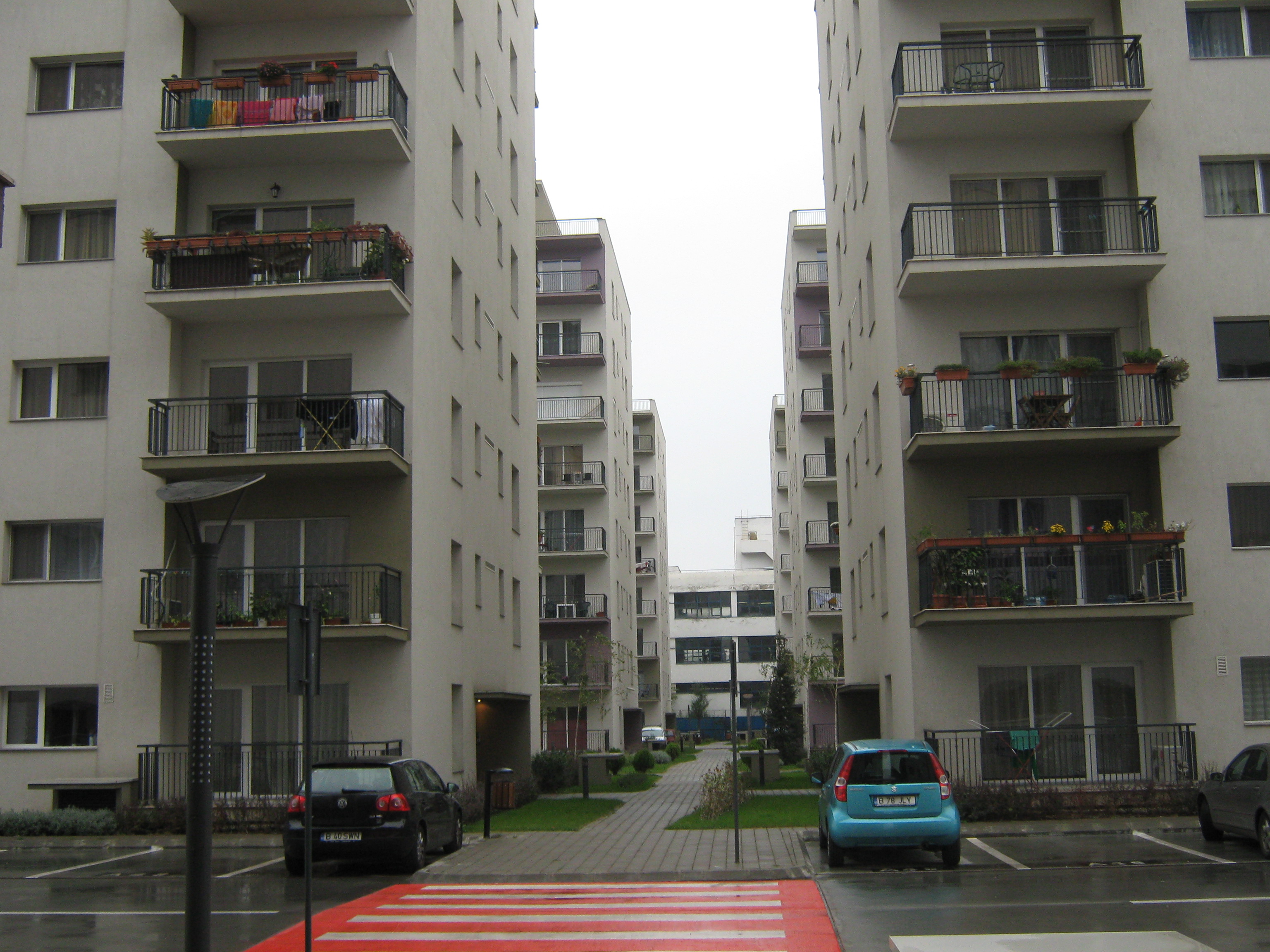 Apartamentele noi sunt greu de vândut din cauza preţului şi a suprafeţelor mari