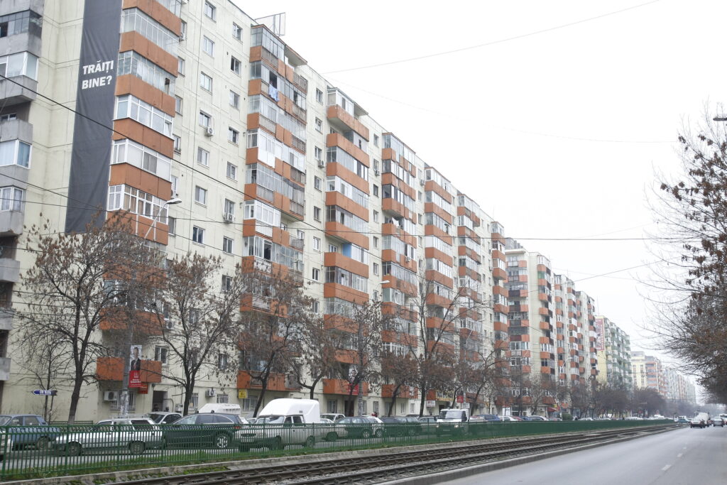 Oferta redusă de apartamente de închiriat a blocat preţurile în februarie