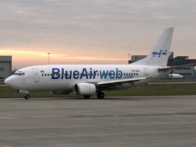 Blue Air a pus deja în vânzare bilete pentru vara 2012