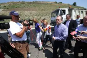 Avertismentul lui Boc: „Angajatorii care preferă munca la negru nu vor avea liniște”