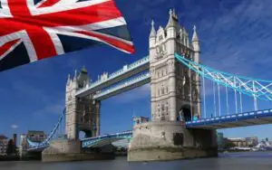 Scoţia merge împotriva curentului politicii de la Londra. Românii şi bulgarii sunt bine primiţi