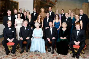 Şi familia regală britanică va trebui să strângă cureaua
