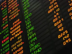 Afacerile Intercapital Invest au crescut cu 30% în primul trimestru