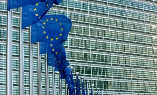 Comisia Europeană înăspreşte normele antidumping şi antisubvenţie