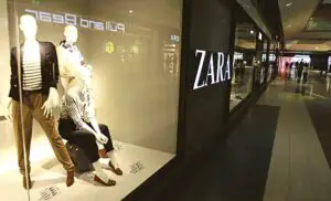 Profitul Inditex a depăşit estimările, datorită expansiunii online