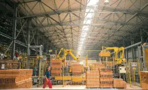Consiliul Concurenţei analizează preluarea Brikston de către Wienerberger