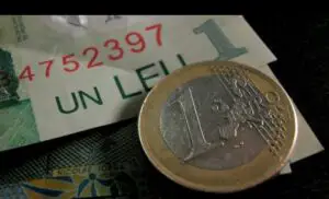 Leul s-a apreciat în raport cu euro; BNR a anunţat un curs de 4,5114 lei/euro