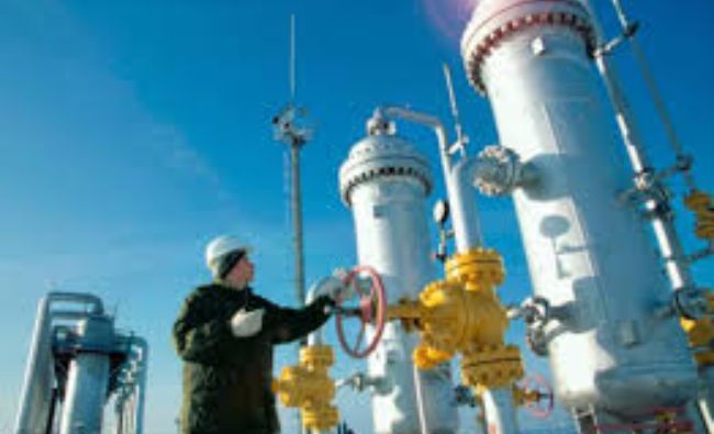 Contract-gigant, de 4,8 mld USD, între Iran, francezii de la Total și chinezii CNPCI pentru exploatarea celui mai mare zăcământ de gaze
