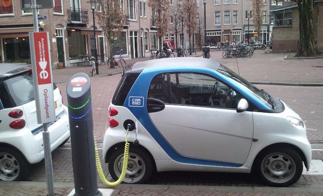 Rabla Plus: Prima pentru mașini electrice va ajunge la 10.000 de euro