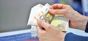 BERD a revizuit în creştere la 3,5% estimările privind avansul economiei româneşti în acest an