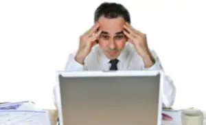 Peste jumătate dintre companii plănuiesc să facă achiziţii în următoarele 12 luni