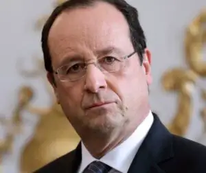 Zece ţări sunt interesate de cumpărarea navelor militare franceze Mistral
