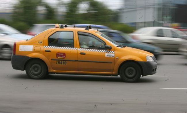 Gabriela Firea vrea noi reguli pentru taximetrişti