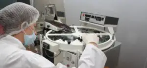 Pfizer va deveni cel mai mare producător mondial de medicamente, după ce va prelua Allergan