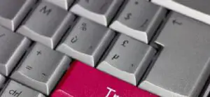 Un acţionar al UniCredit susţine că pentru ca grupul să-şi aducă planurile la stadiu realizabil, ar trebui schimbată conducerea băncii