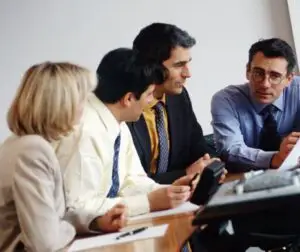 Afaceriștii români văd un viitor mai bun pentru economie și pentru companiile lor
