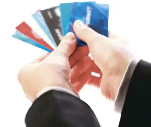 Cele mai mari 100 de bănci îndeplinesc normele de lichiditate Basel III