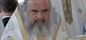 Să se închidă bisericile! Apel fără precedent la Gabriela Firea