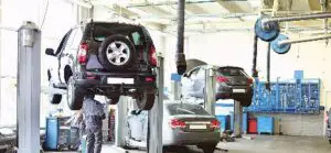 ASSAI: În service-urile auto abia acum a venit criza financiară