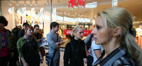 Retailerii de fashion au spart gheața: Reduceri de până la 50% în majoritatea magazinelor