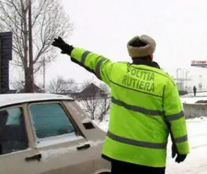 Poliţia de frontieră bulgară efectuează controale amănunţite la toate categoriile de autovehicule
