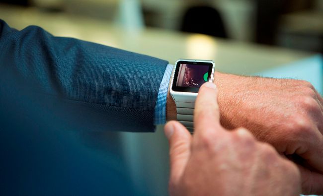 Vânzări duble pentru smartwatch-uri în 2016