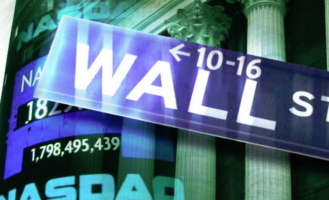 Evoluţii financiar-bancare şi bursiere. Wall Street a deschis vineri în creştere, Dow Jones s-a apreciat cu 0,13%