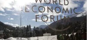 Peste 40 de şefi de stat şi de guvern discută la Davos despre ”a patra revoluţie industrială”