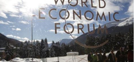 Peste 40 de şefi de stat şi de guvern discută la Davos despre ”a patra revoluţie industrială”