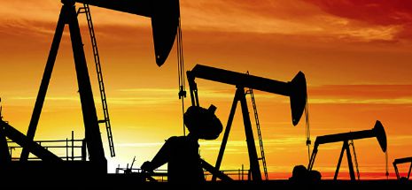 IEA: Preţul petrolului va creşte treptat până la 80 de dolari pe baril în 2020