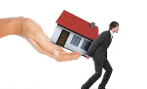 BNR: Băncile au înăspresc puternic condiţiile de creditare ipotecară pentru populaţie