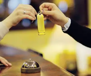 Numărul turiştilor a crescut cu peste 20% în luna iulie