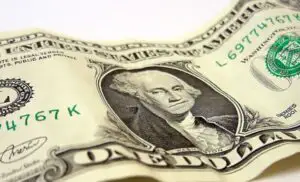 Banca Mondială, raport despre România: Peste 25% din populaţie trăieşte cu mai puţin de 5,50 dolari/zi