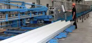 Vasile Sandu şi-a extins producţia de la Paşcani cu o nouă fabrică de panouri sandwich