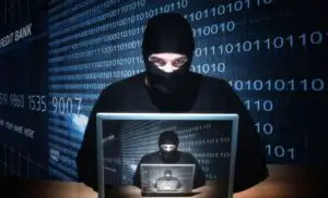 CERT-RO: campanie de conştientizare contra criminalităţii cibernetice în rândul tinerilor